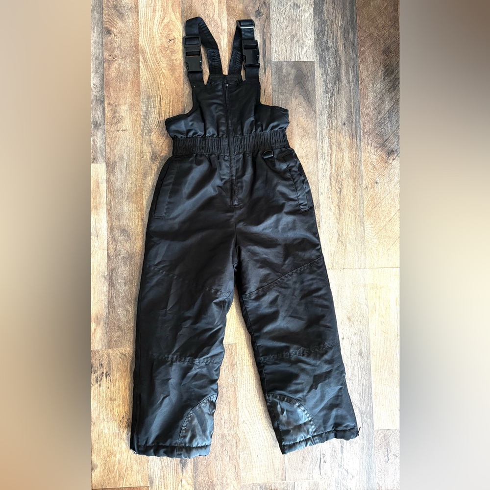 Faded Glory Black One Piece Winter Snowsuit Bibs size XS 4-5 - Picture 1 of 1